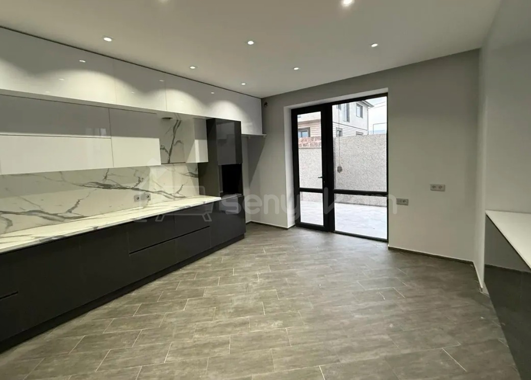 5 Սենյականոց Շքեղ Առանձնատուն, 260քմ