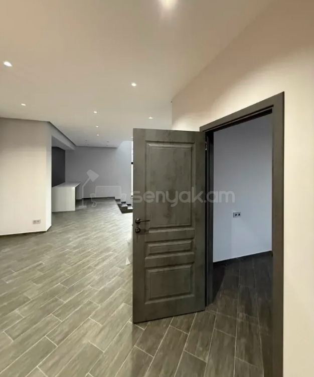 5 Սենյականոց Շքեղ Առանձնատուն, 260քմ