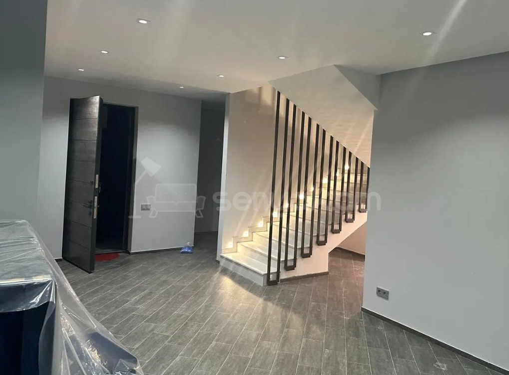 5 Սենյականոց Շքեղ Առանձնատուն, 260քմ