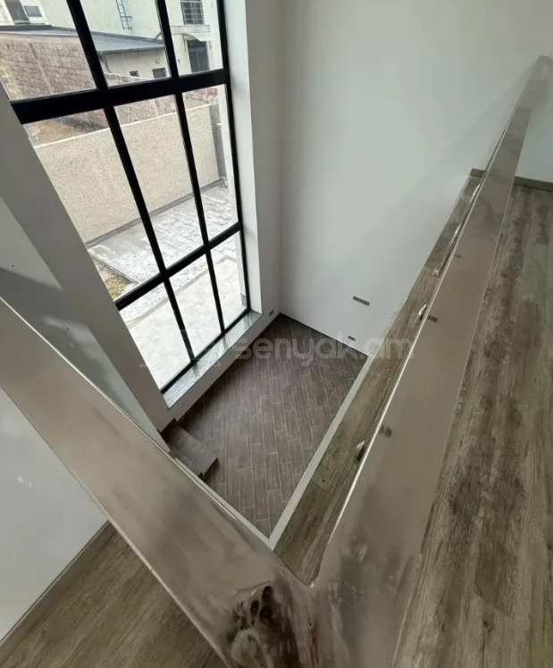 5 Սենյականոց Շքեղ Առանձնատուն, 260քմ