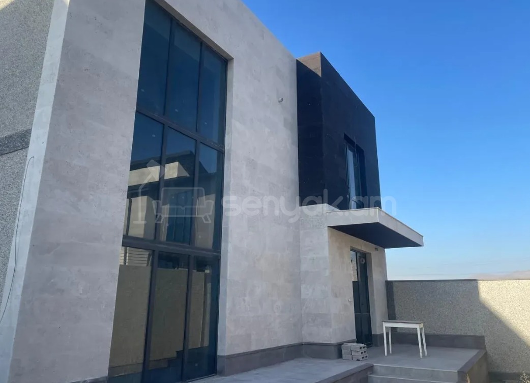 5 Սենյականոց Շքեղ Առանձնատուն, 260քմ