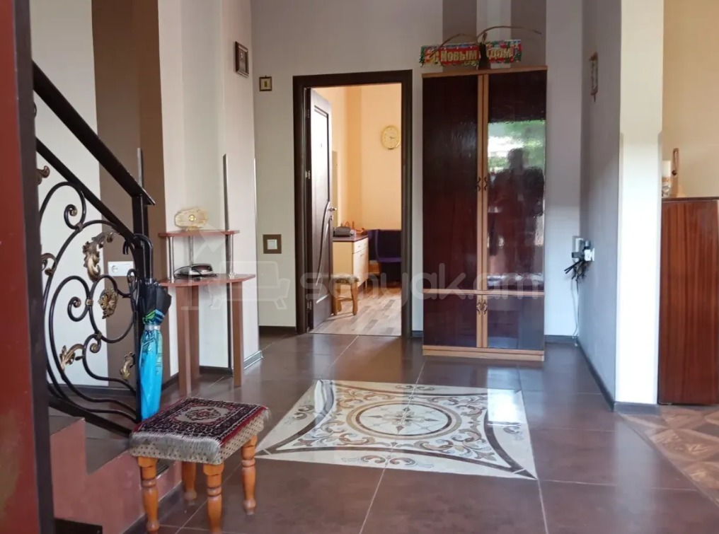 6 Սենյականոց Սեփական Տուն, 285քմ, Կապիտալ Վերանորոգված