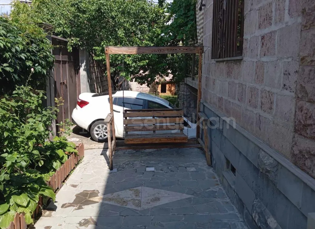 6 Սենյականոց Սեփական Տուն, 285քմ, Կապիտալ Վերանորոգված