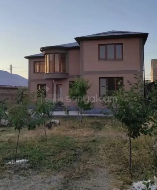 7 Սենյականոց Շքեղ Առանձնատուն, 315քմ