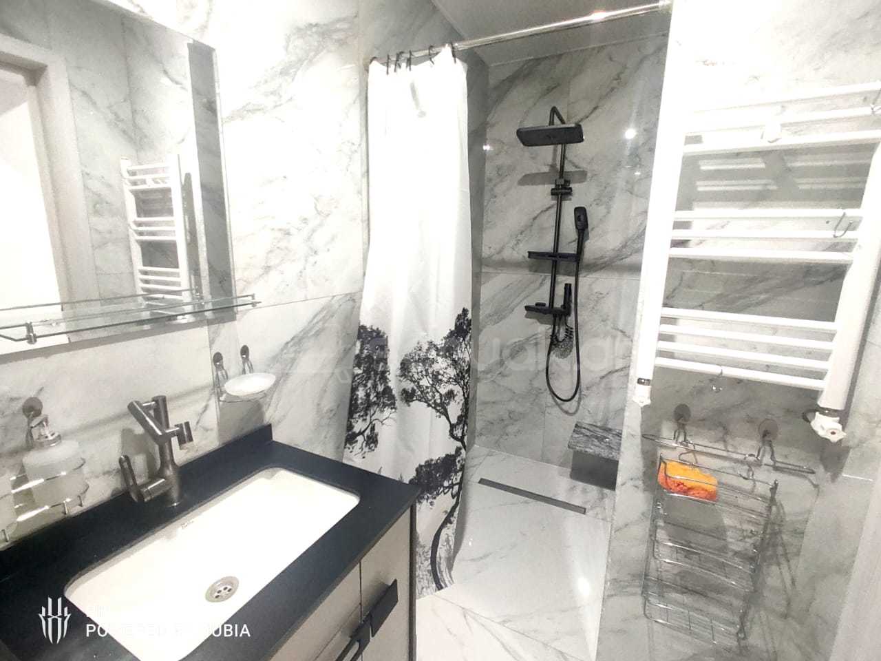 3 Սենյականոց Բնակարան, 70քմ, 1/4 հարկ, Դիզայներական Վերանորոգված