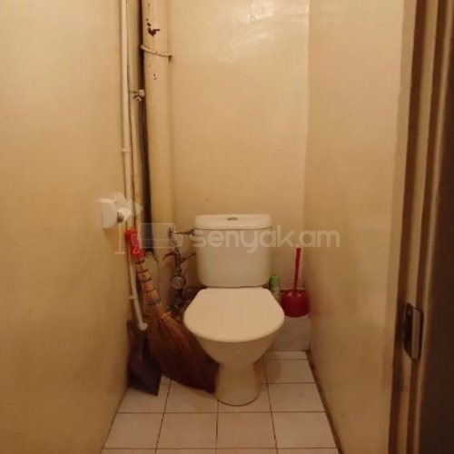 1 Սենյականոց Բնակարան Քարե Շենքում, 47քմ, 4/5 հարկ, Կոսմետիկ Վերանորոգված, Կահավորված, Արևկող