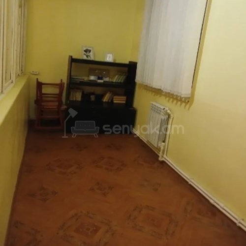 1 Սենյականոց Բնակարան Քարե Շենքում, 47քմ, 4/5 հարկ, Կոսմետիկ Վերանորոգված, Կահավորված, Արևկող