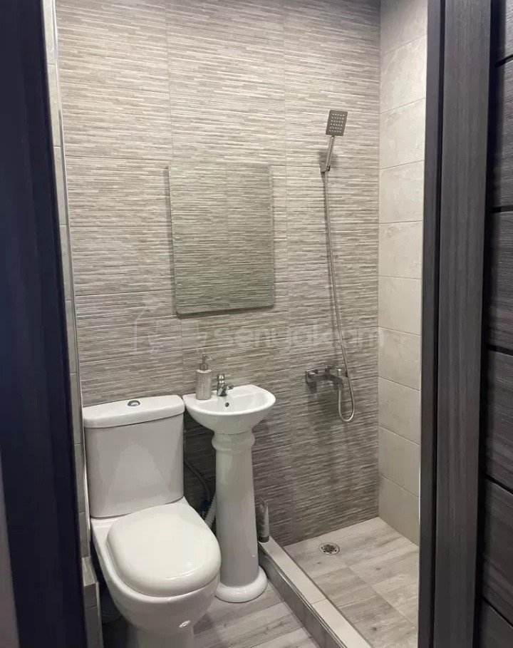 4 Սենյականոց Բնակարան, 63քմ, 9/9 հարկ, Կապիտալ Վերանորոգված