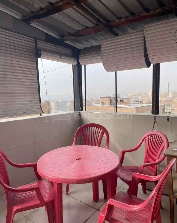 4 Սենյականոց Բնակարան, 63քմ, 9/9 հարկ, Կապիտալ Վերանորոգված