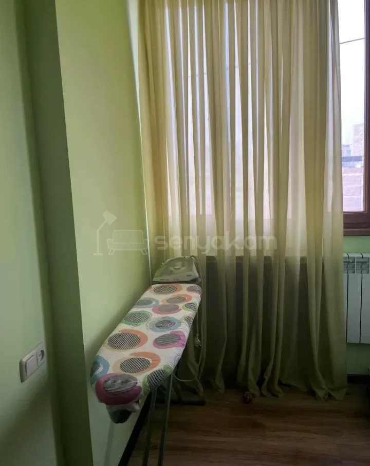 4 Սենյականոց Բնակարան, 63քմ, 9/9 հարկ, Կապիտալ Վերանորոգված