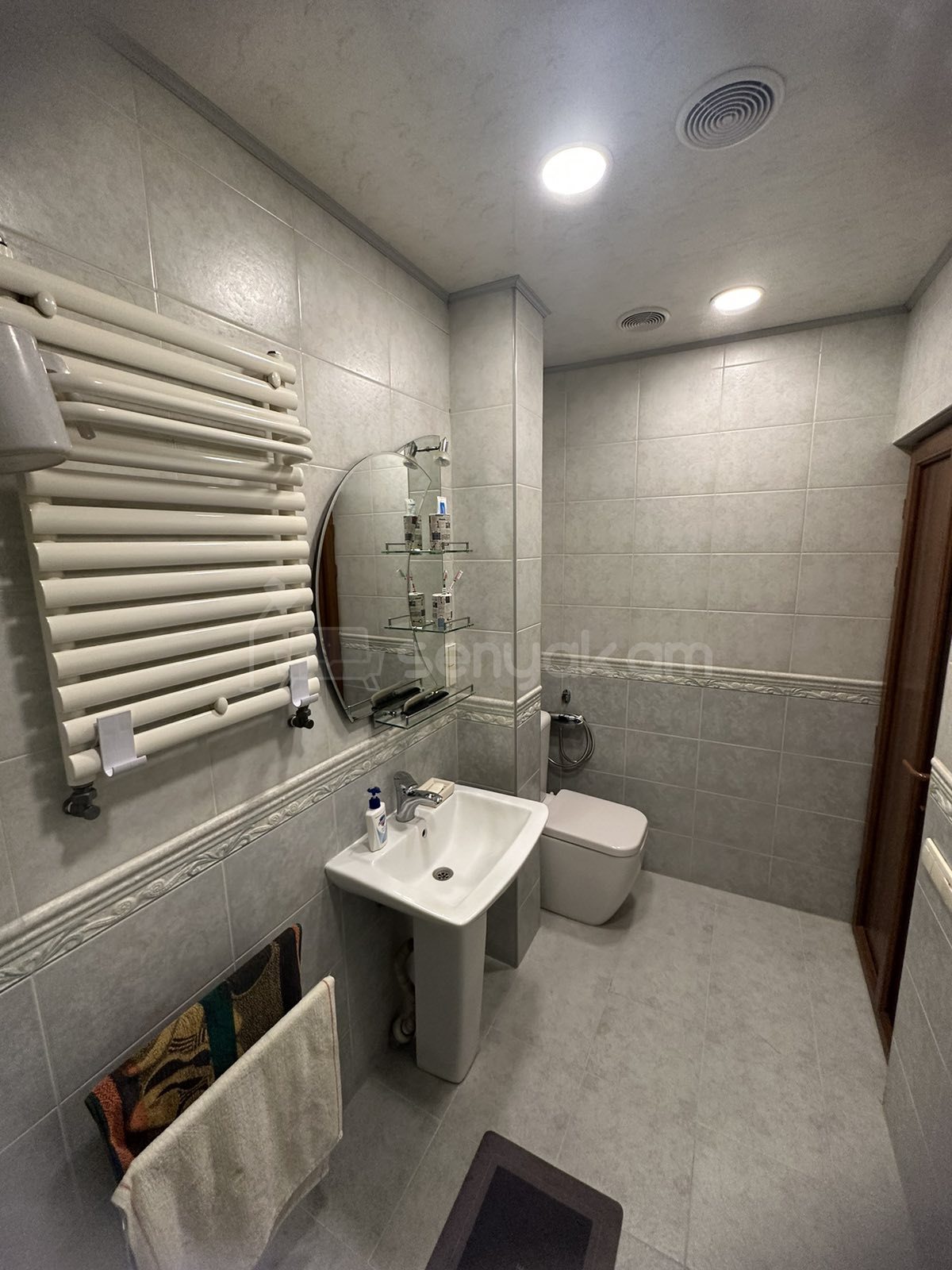 5 Սենյականոց Բնակարան, 173քմ, 9/10 հարկ, Կապիտալ Վերանորոգված