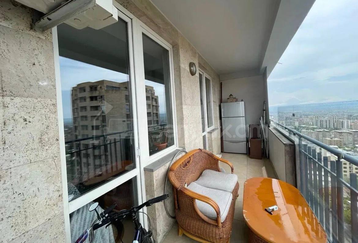 3 Սենյականոց Բնակարան, 112քմ, 13/16 հարկ, Կապիտալ Վերանորոգված