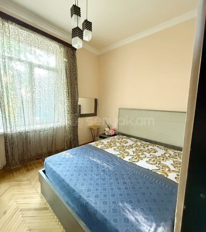 3 Սենյականոց Բնակարան Քարե Շենքում, 60քմ, 2/4 հարկ, Կապիտալ Վերանորոգված, Կահավորված, Արևկող