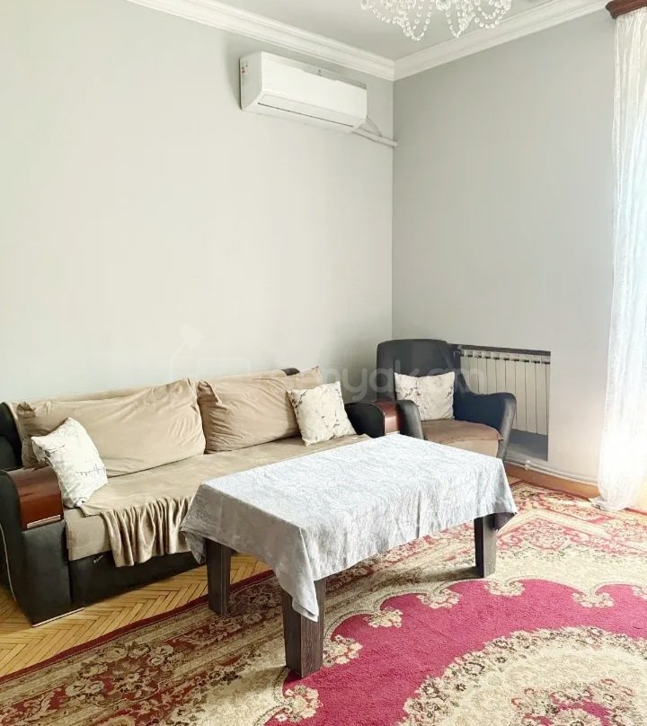 3 Սենյականոց Բնակարան Քարե Շենքում, 60քմ, 2/4 հարկ, Կապիտալ Վերանորոգված, Կահավորված, Արևկող