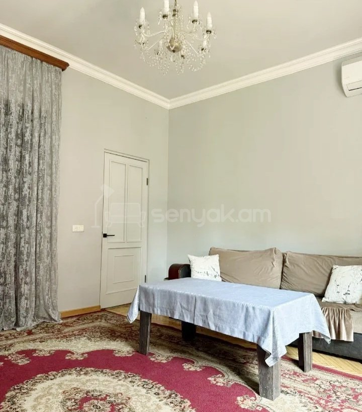 3 Սենյականոց Բնակարան Քարե Շենքում, 60քմ, 2/4 հարկ, Կապիտալ Վերանորոգված, Կահավորված, Արևկող