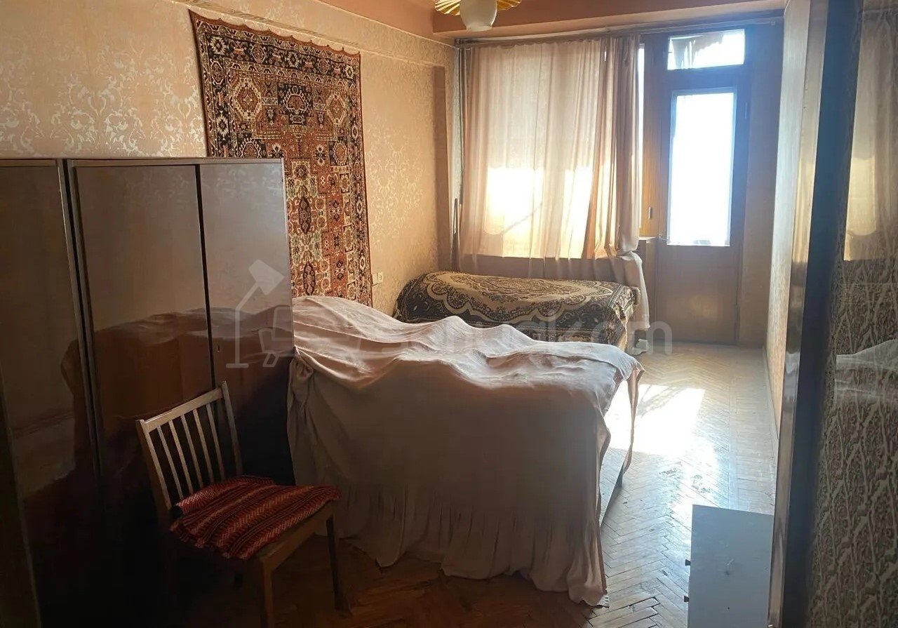 2 Սենյականոց Բնակարան, 65քմ, 6/9 հարկ, Պետական Վիճակում