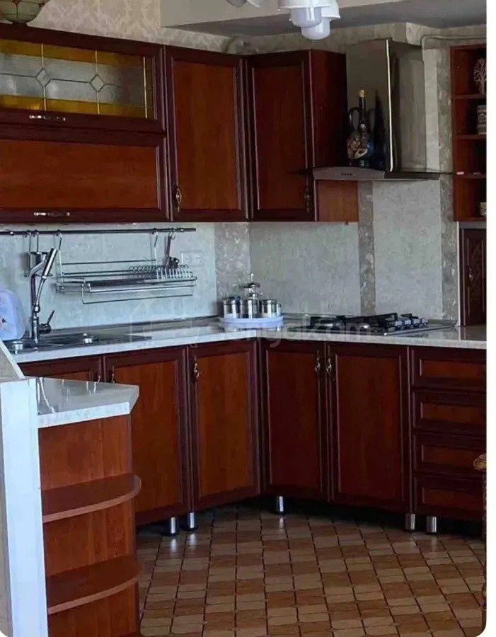 3 Սենյականոց Բնակարան, 100քմ, 6/10 հարկ, Կապիտալ Վերանորոգված