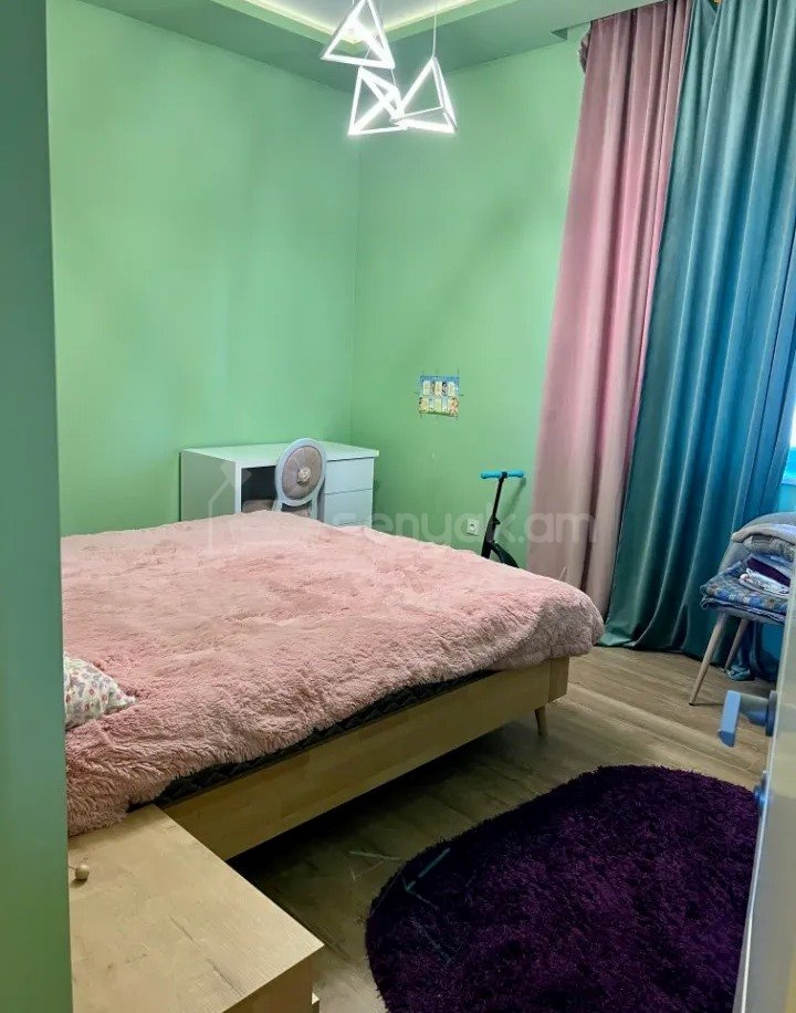 3 Սենյականոց Բնակարան Նորակառույցում, 101քմ, 3/4 հարկ, Դիզայներական Վերանորոգված