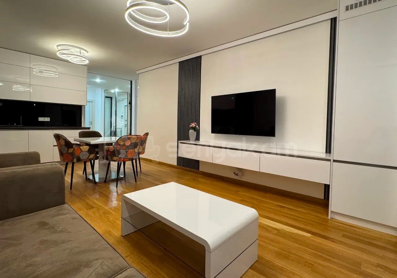 3 Սենյականոց Բնակարան, 80քմ, 8/9 հարկ, Դիզայներական Վերանորոգված