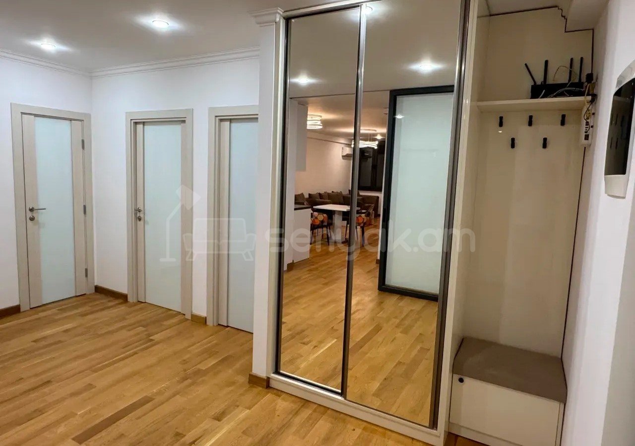 3 Սենյականոց Բնակարան, 80քմ, 8/9 հարկ, Դիզայներական Վերանորոգված