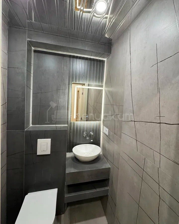 3 Սենյականոց Բնակարան, 80քմ, 8/9 հարկ, Դիզայներական Վերանորոգված