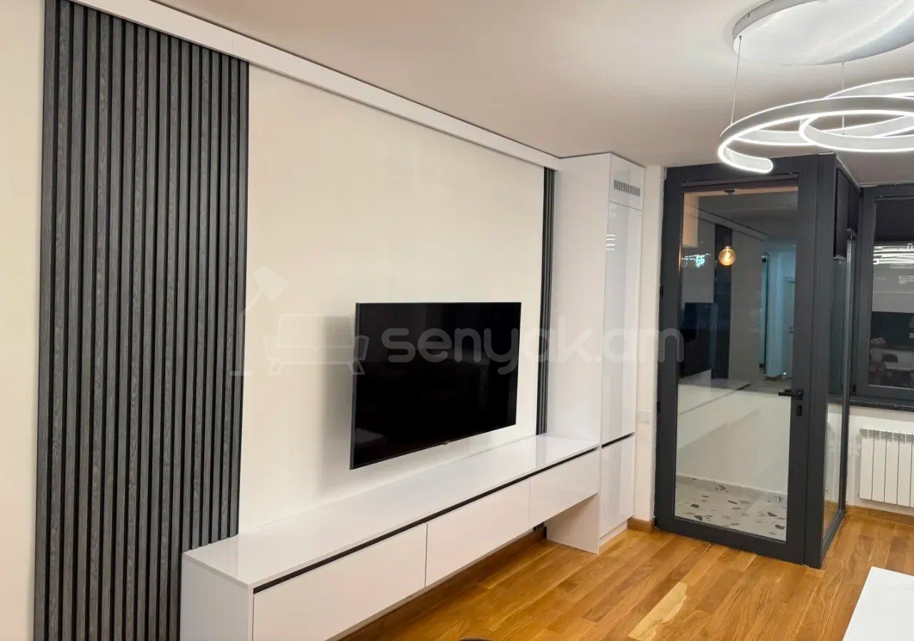 3 Սենյականոց Բնակարան, 80քմ, 8/9 հարկ, Դիզայներական Վերանորոգված