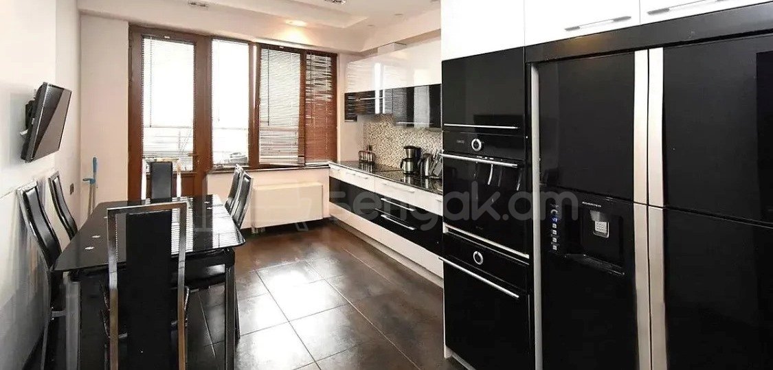 3 Սենյականոց Բնակարան Նորակառույցում, 110քմ, 9/18 հարկ, Կապիտալ Վերանորոգված