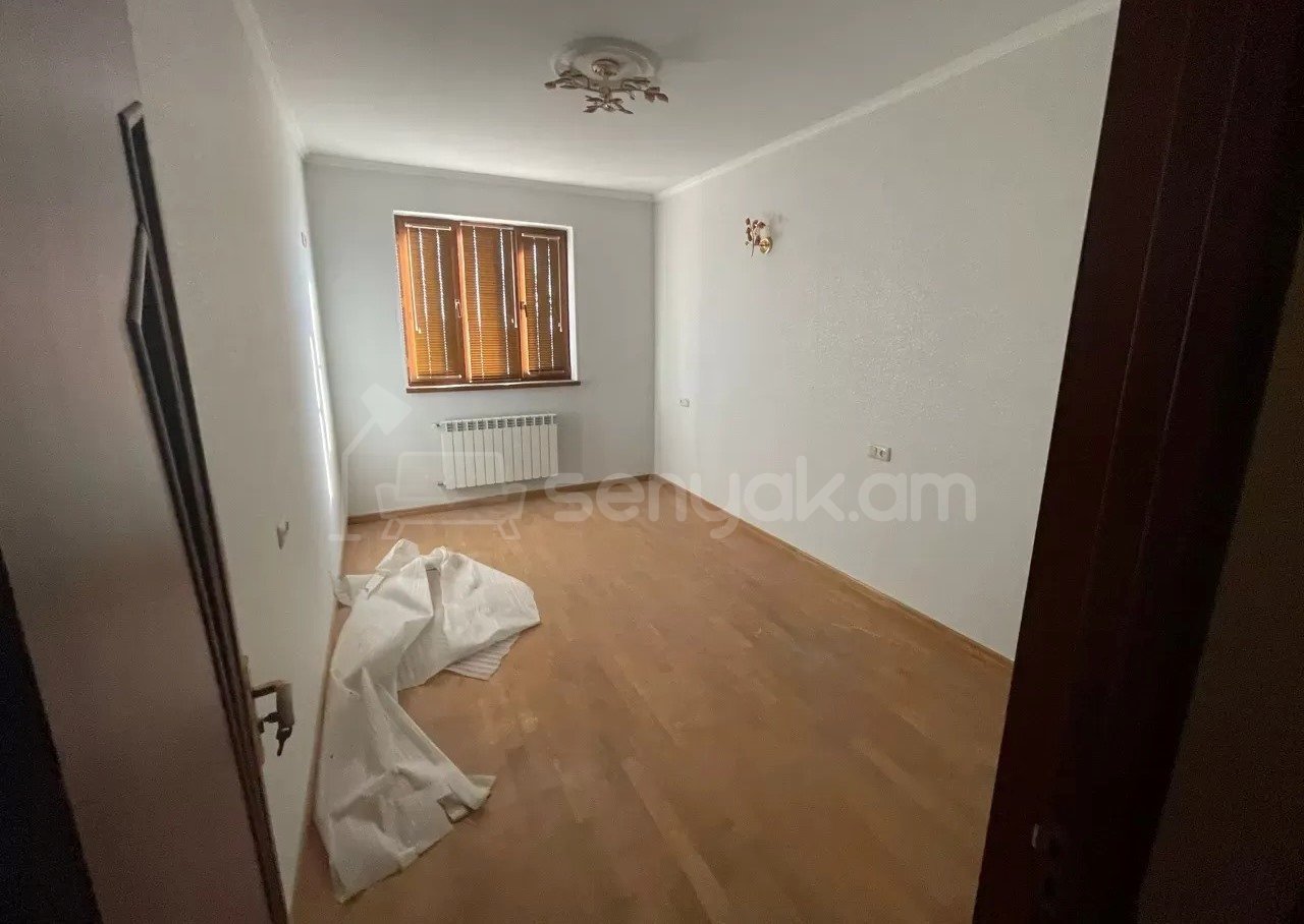 6 Սենյականոց Բնակարան, 165քմ, 10/11 հարկ, Կապիտալ Վերանորոգված