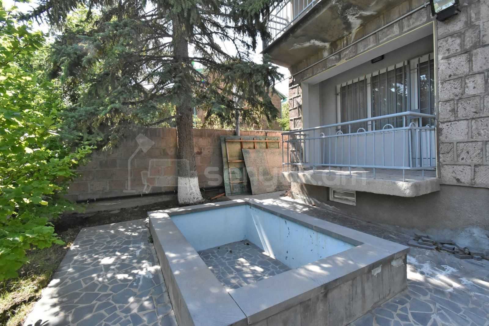 4 Սենյականոց Սեփական Տուն, 148քմ, Կապիտալ Վերանորոգված