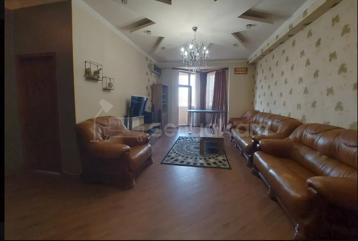2 Սենյականոց Բնակարան Նորակառույցում, 72քմ, 14/16 հարկ, Կապիտալ Վերանորոգված, Կահավորված