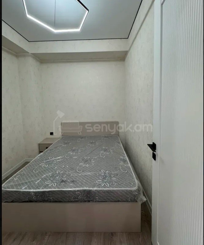 3 Սենյականոց Բնակարան Նորակառույցում, 70քմ, 7/18 հարկ, Կապիտալ Վերանորոգված, Կահավորված