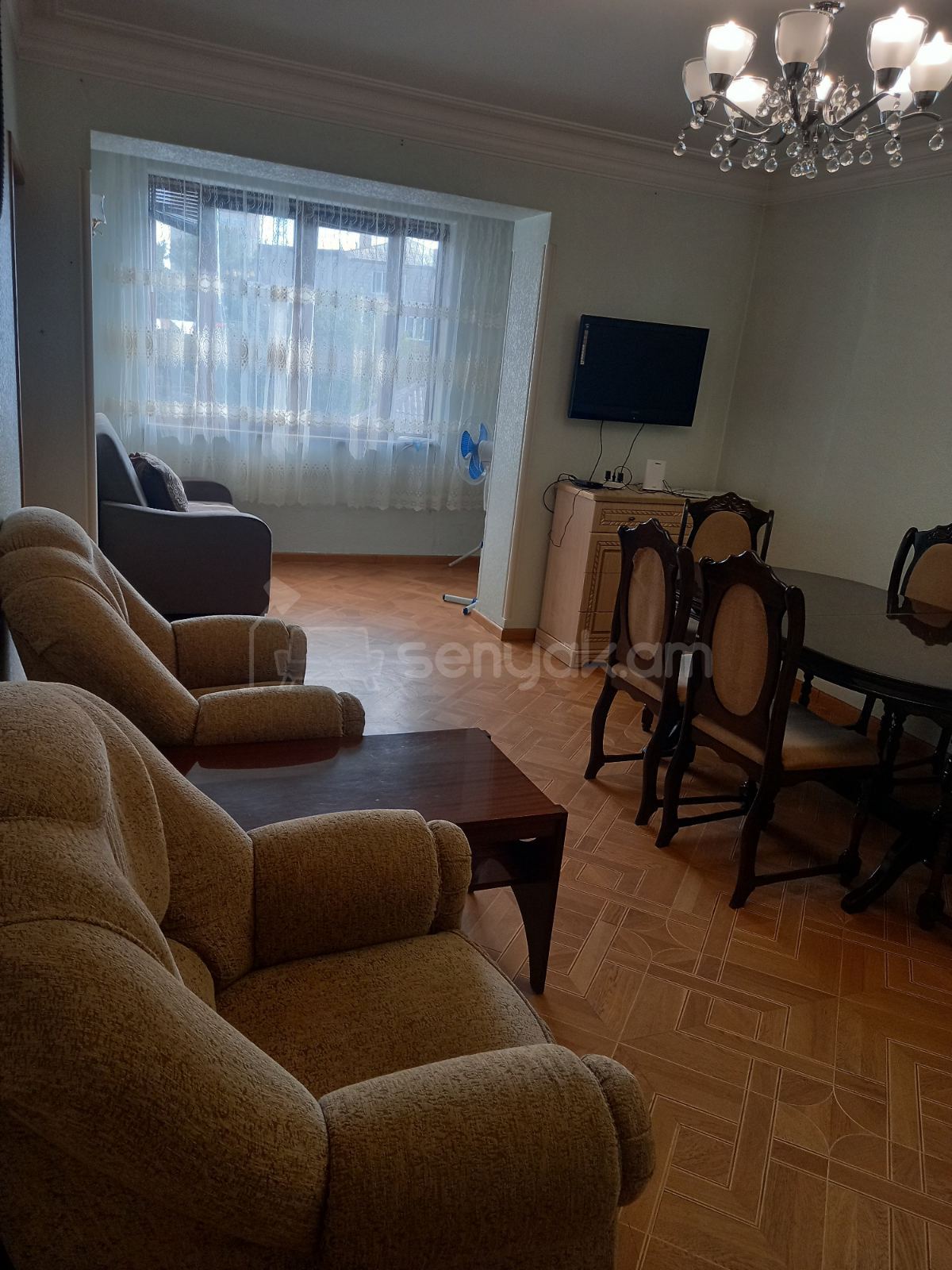 2 Սենյականոց Բնակարան Քարե Շենքում, 65քմ, 3/5 հարկ, Կապիտալ Վերանորոգված, Կահավորված, Արևկող