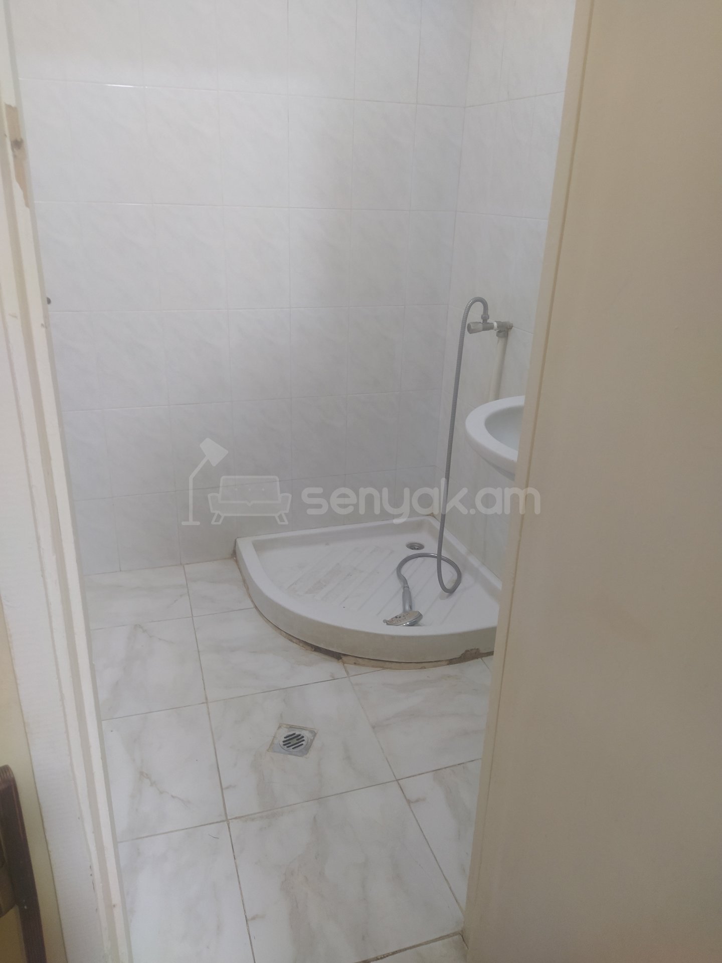 2 Սենյականոց Բնակարան, 68քմ, 4/9 հարկ, Կոսմետիկ Վերանորոգված, Կահավորված