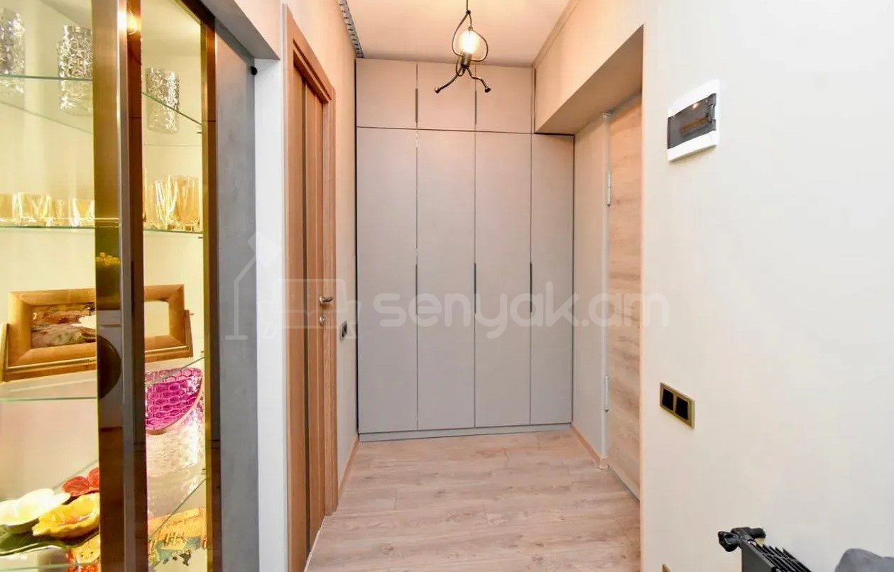 2 Սենյականոց Բնակարան Քարե Շենքում, 47քմ, 2/4 հարկ, Կապիտալ Վերանորոգված, Կահավորված, Արևկող