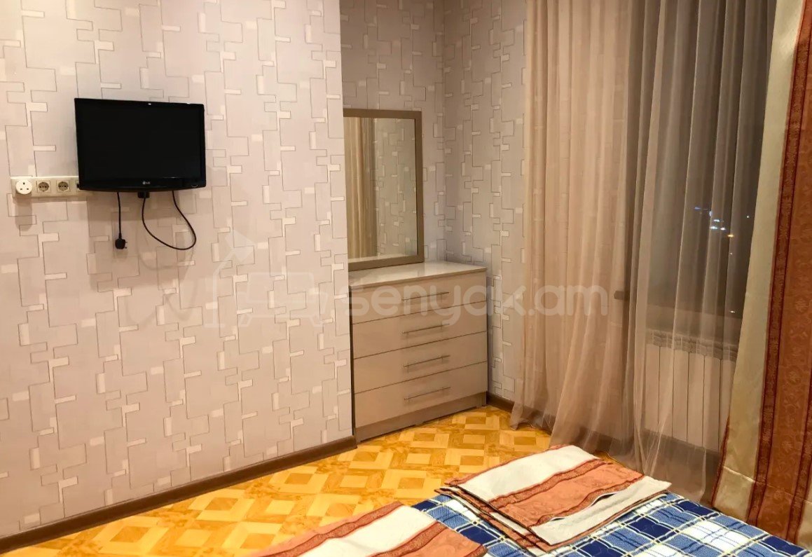 2 Սենյականոց Բնակարան Նորակառույցում, 70քմ, 13/15 հարկ, Կապիտալ Վերանորոգված, Կահավորված
