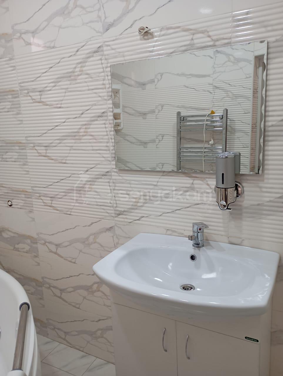 3 Սենյականոց Սեփական Տուն, 75քմ, Կապիտալ Վերանորոգված