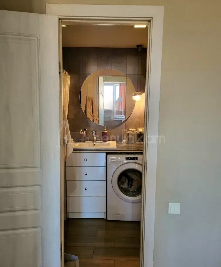 3 Սենյականոց Բնակարան, 98քմ, 16/16 հարկ, Կապիտալ Վերանորոգված