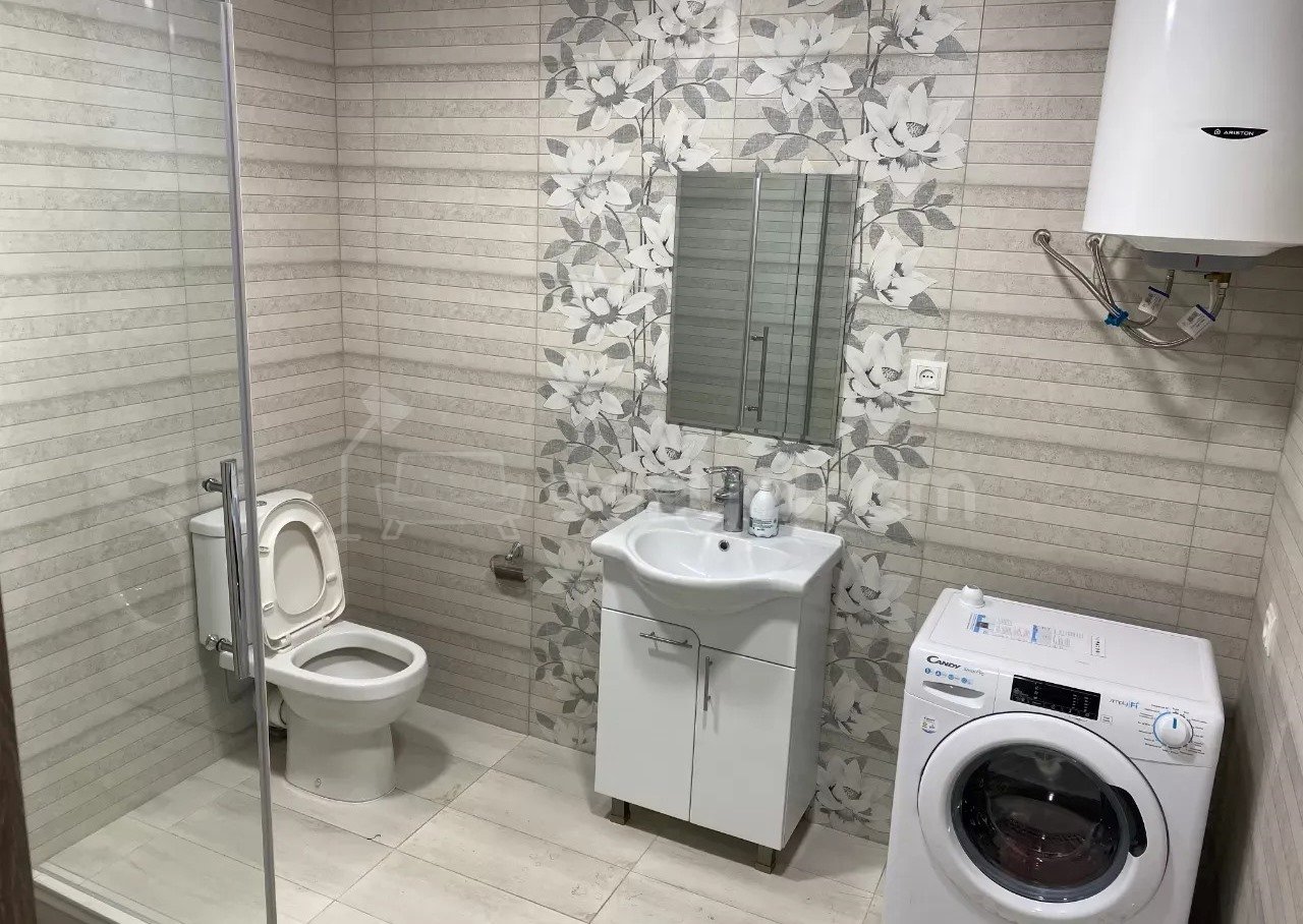 3 Սենյականոց Բնակարան Նորակառույցում, 71քմ, 2/12 հարկ, Կապիտալ Վերանորոգված