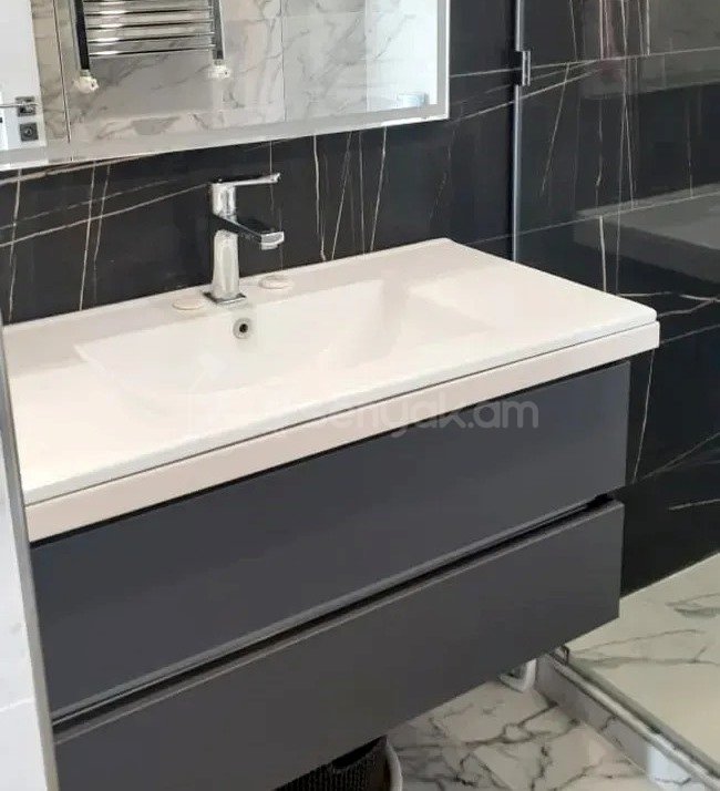 3 Սենյականոց Բնակարան Նորակառույցում, 65քմ, 6/9 հարկ, Կապիտալ Վերանորոգված, Կահավորված, Արևկող