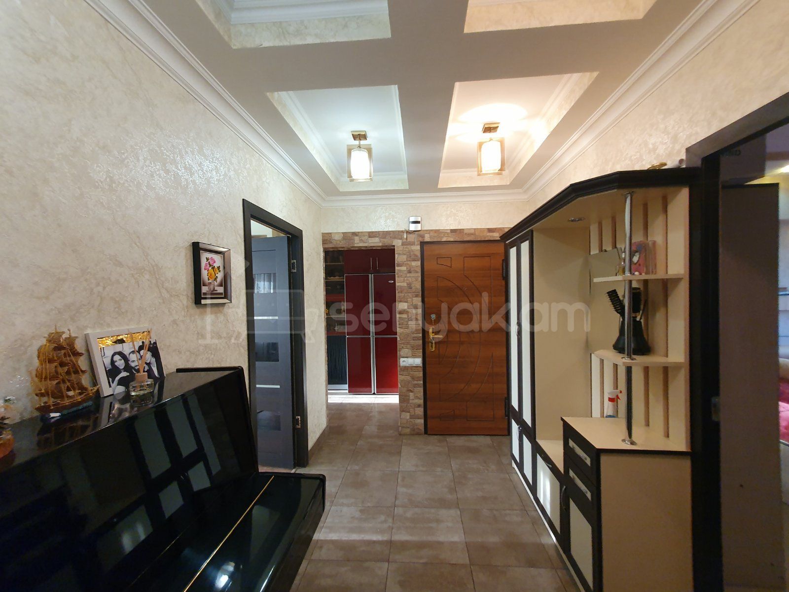 2 Սենյականոց Բնակարան, 64քմ, 3/9 հարկ, Կապիտալ Վերանորոգված, Կահավորված, Արևկող