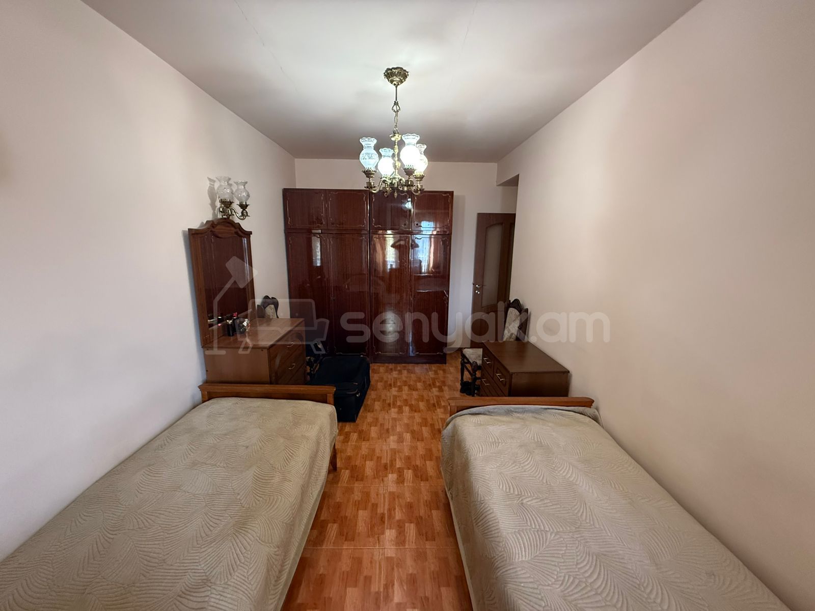 3 Սենյականոց Բնակարան, 105քմ, 11/16 հարկ, Կապիտալ Վերանորոգված, Կահավորված, Արևկող