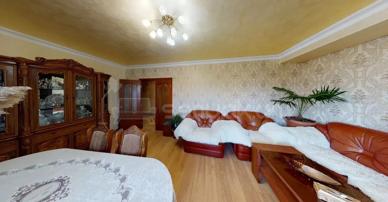 4 Սենյականոց Բնակարան, 110քմ, 9/9 հարկ, Կապիտալ Վերանորոգված