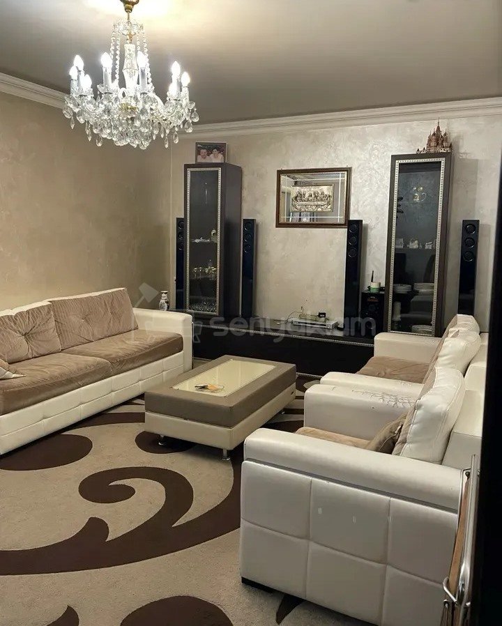 3 Սենյականոց Բնակարան Քարե Շենքում, 68քմ, 7/9 հարկ, Կապիտալ Վերանորոգված, Կահավորված, Արևկող