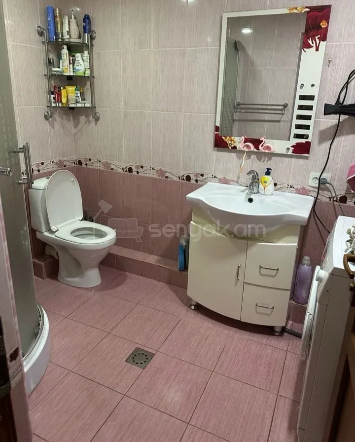 2 Սենյականոց Բնակարան, 78քմ, 4/5 հարկ, Կապիտալ Վերանորոգված