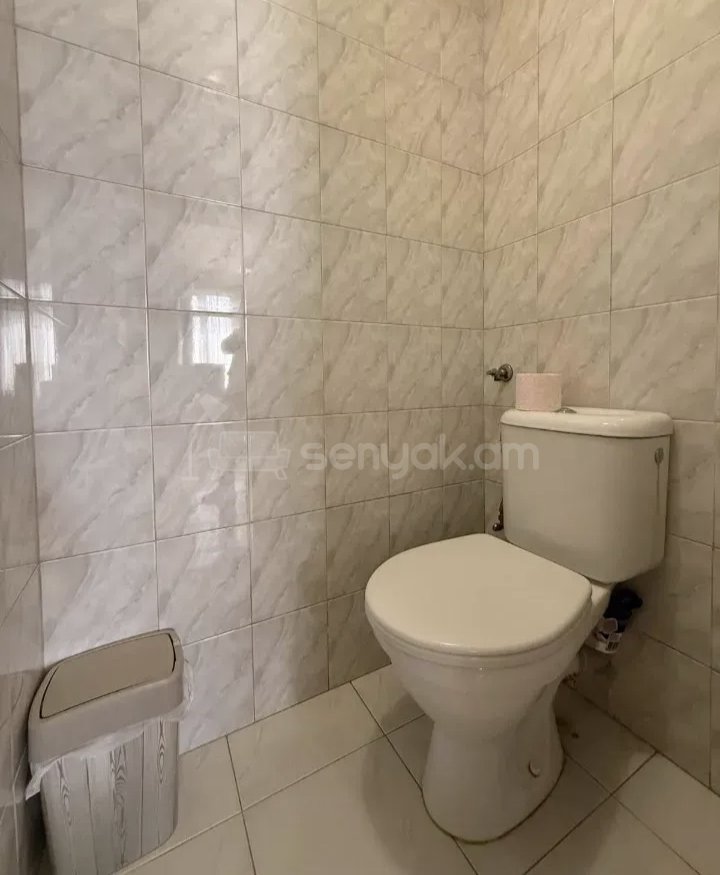 3 Սենյականոց Բնակարան, 78քմ, 3/9 հարկ, Նորմալ Վիճակում, Կահավորված, Արևկող