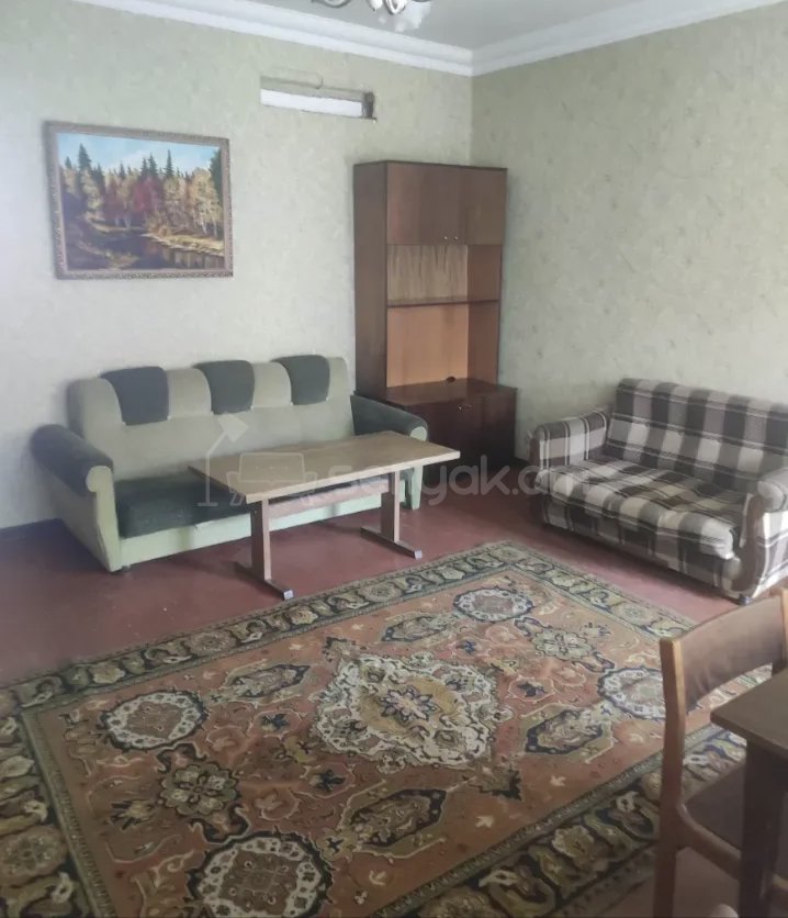 2 Սենյականոց Բնակարան Քարե Շենքում, 62քմ, 3/5 հարկ, Նորմալ Վիճակում, Կահավորված