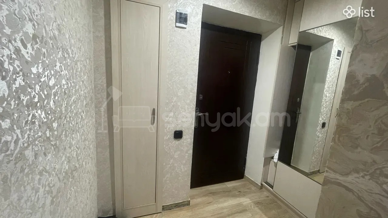 1 Սենյականոց Բնակարան Քարե Շենքում, 44քմ, 3/5 հարկ, Կոսմետիկ Վերանորոգված, Կահավորված