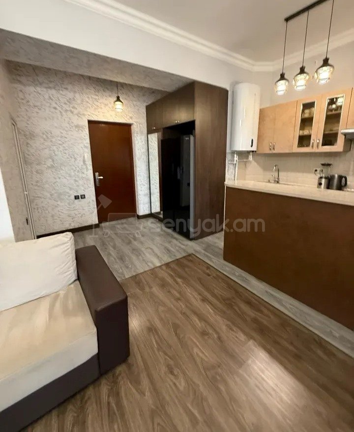 3 Սենյականոց Բնակարան Նորակառույցում, 59քմ, 4/19 հարկ, Կապիտալ Վերանորոգված, Կահավորված, Արևկող