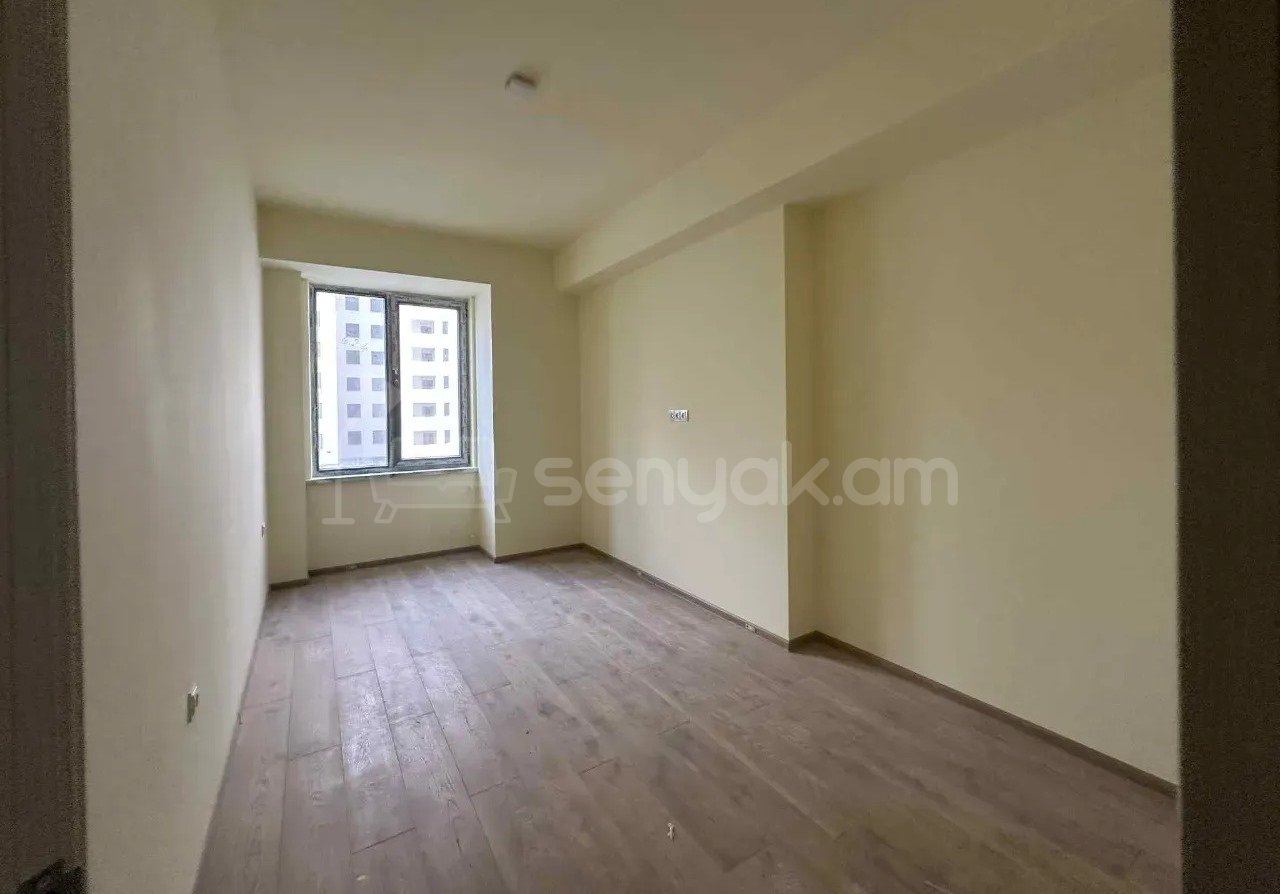 4 Սենյականոց Բնակարան Նորակառույցում, 112քմ, 3/12 հարկ, Կապիտալ Վերանորոգված