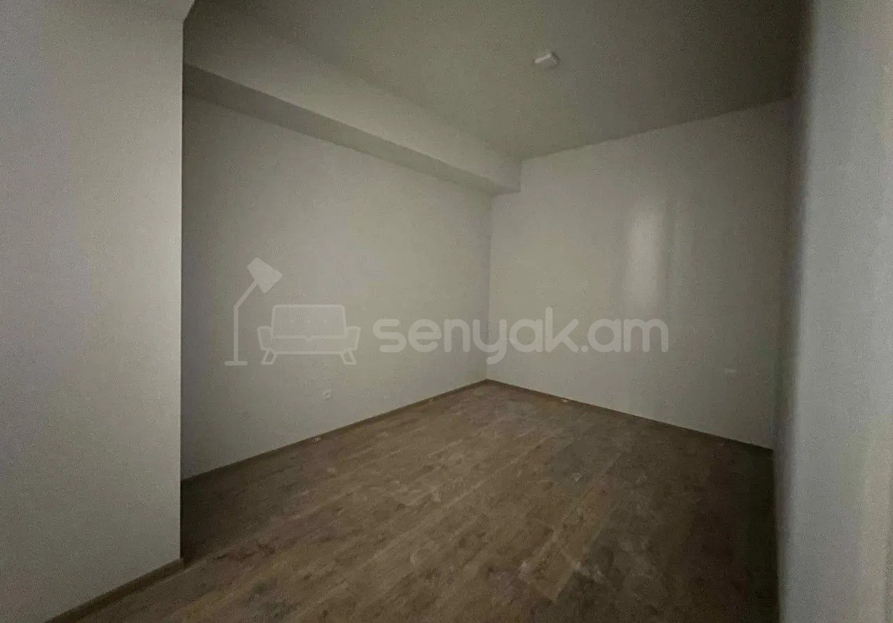 4 Սենյականոց Բնակարան Նորակառույցում, 112քմ, 3/12 հարկ, Կապիտալ Վերանորոգված